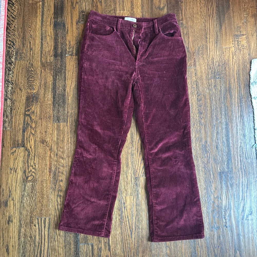 Burgundy maroon crop boot corduroys Universal Thread sz 8